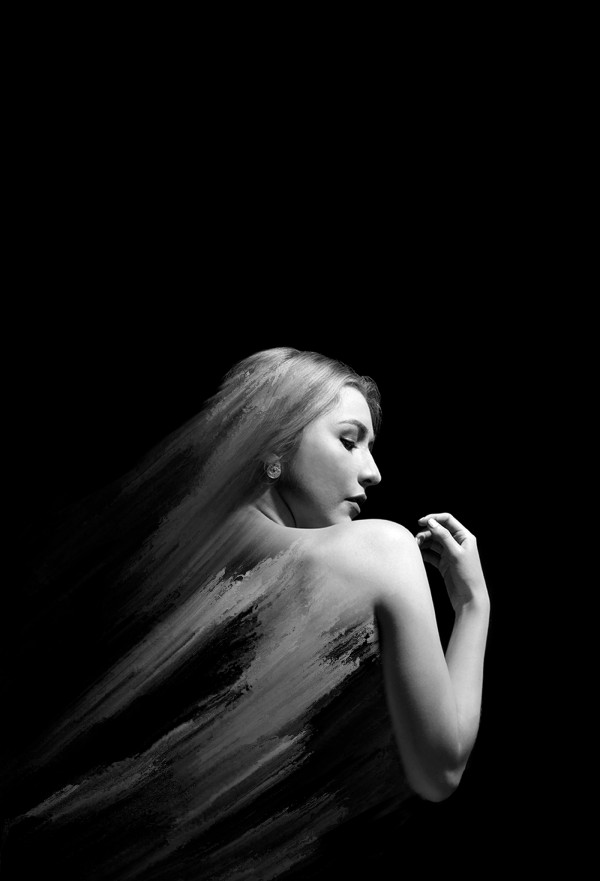 Trazos en la oscuridad